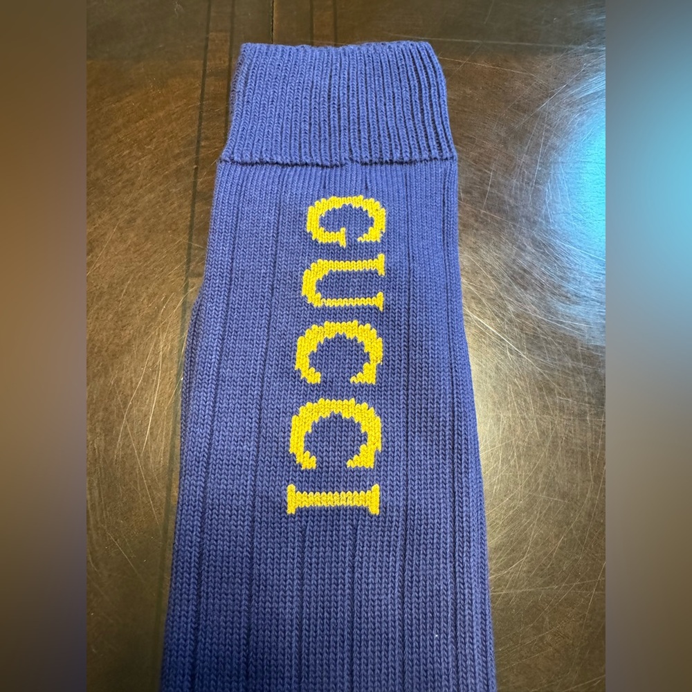 New Authentic Gucci Logo Socks Navy Size M - Picture 3 of 14